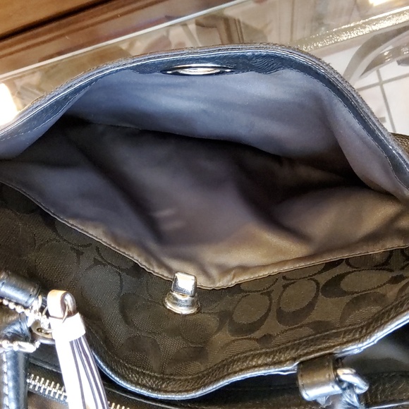 Coach F23294 Park Signature Carryall - Black - Picture 11 of 16